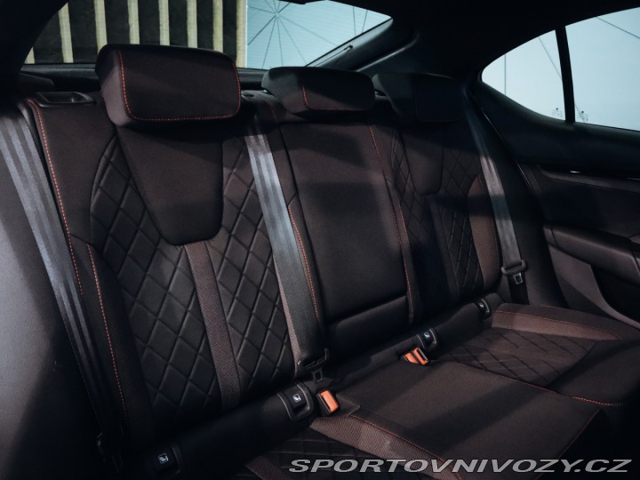 Škoda Octavia RS 2.0 TDI 147kW DSG RS 4x4 2023