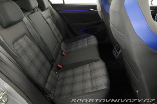 Volkswagen Golf GTE 2021