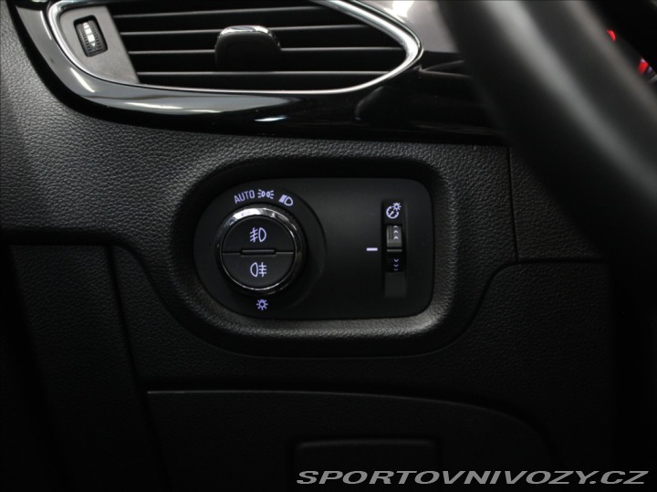 Opel Astra 1,6 Turbo 147kW Innovatio 2016