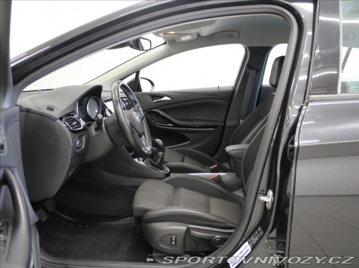 Opel Astra 1,6 Turbo 147kW Innovatio 2016