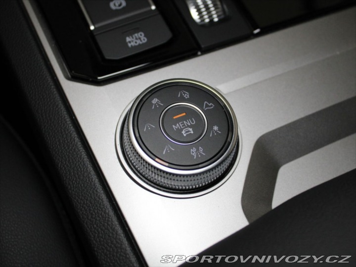 Volkswagen Ostatní modely Touareg 3,0 TDi 210kW R-Line Akčn 2023