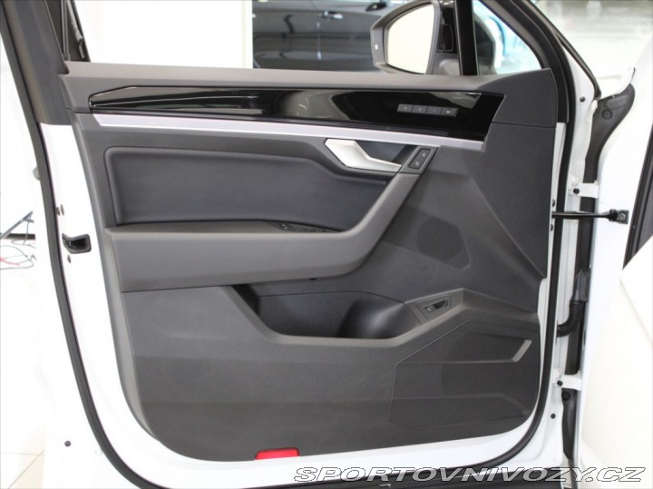 Volkswagen Ostatní modely Touareg 3,0 TDi 210kW R-Line 75tk 2023
