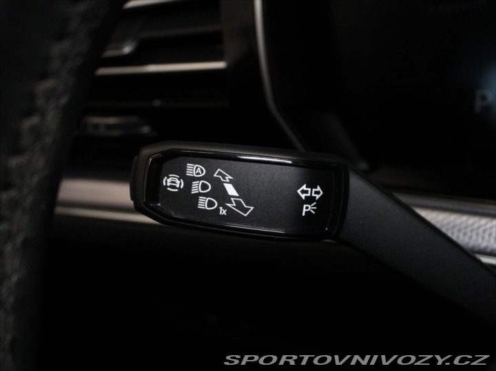 Volkswagen Ostatní modely Touareg 3,0 TDi 210kW R-Line 75tk 2023
