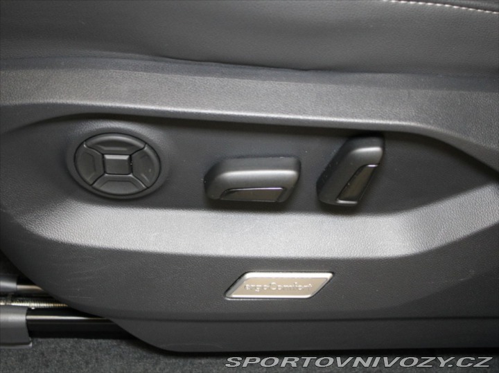 Volkswagen Ostatní modely Touareg 3,0 TDi 210kW R-Line 75tk 2023
