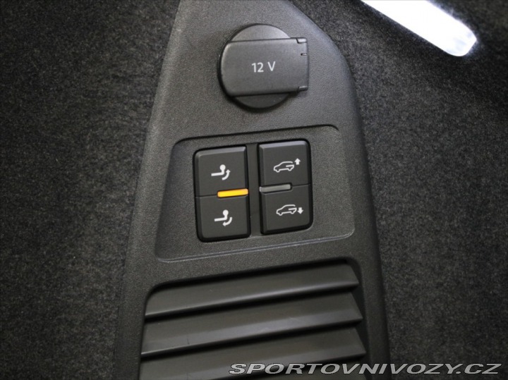 Volkswagen Ostatní modely Touareg 3,0 TDi 210kW R-Line Akčn 2023