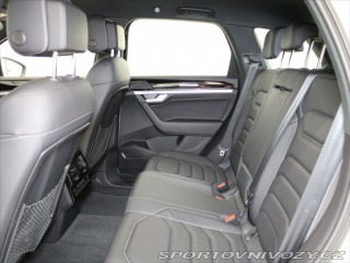Volkswagen Ostatní modely Touareg 3,0 TDi 210kW R-Line 75tk 2023