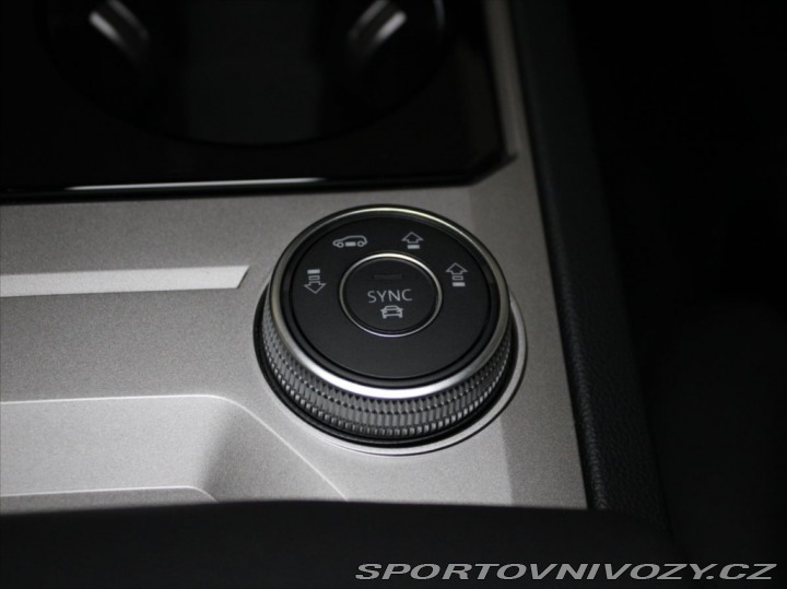 Volkswagen Ostatní modely Touareg 3,0 TDi 210kW R-Line 55tk 2023