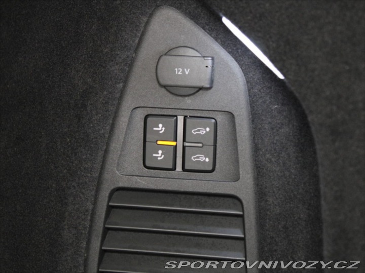 Volkswagen Ostatní modely Touareg 3,0 TDi 210kW R-Line 55tk 2023