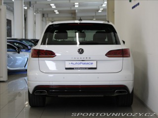 Volkswagen Ostatní modely Touareg 3,0 TDi 210kW R-Line 55tk 2023