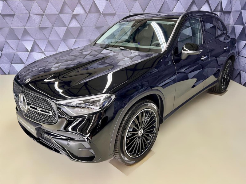 Mercedes-Benz Ostatní modely GLC 220d 4MATIC AMG, LED, TAŽ