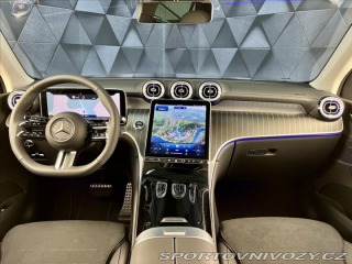 Mercedes-Benz Ostatní modely GLC 220d 4MATIC AMG, LED, TAŽ 2025