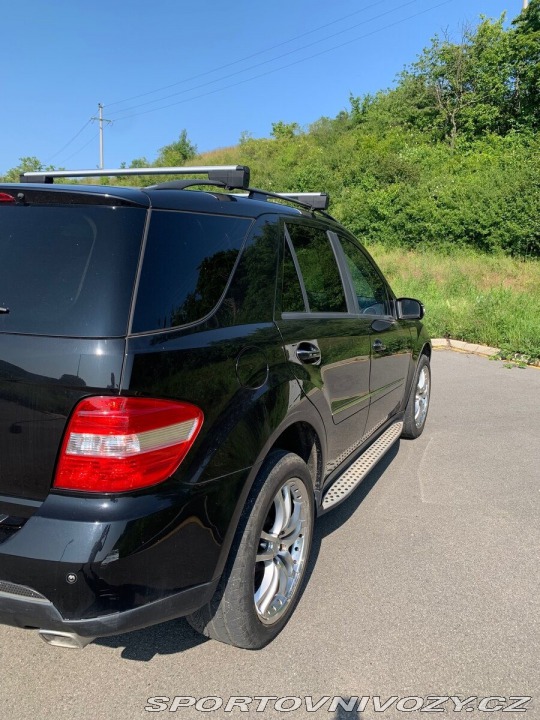 Mercedes-Benz Ostatní modely 2,0 ML W164 320CDI 165k 2006