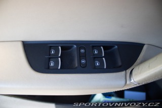 Volkswagen Ostatní modely Touareg  II 4.2 V8 TDI Premium, 2 2012
