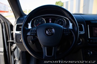 Volkswagen Ostatní modely Touareg  II 4.2 V8 TDI Premium, 2 2012