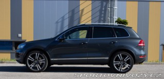 Volkswagen Ostatní modely Touareg  II 4.2 V8 TDI Premium, 2 2012