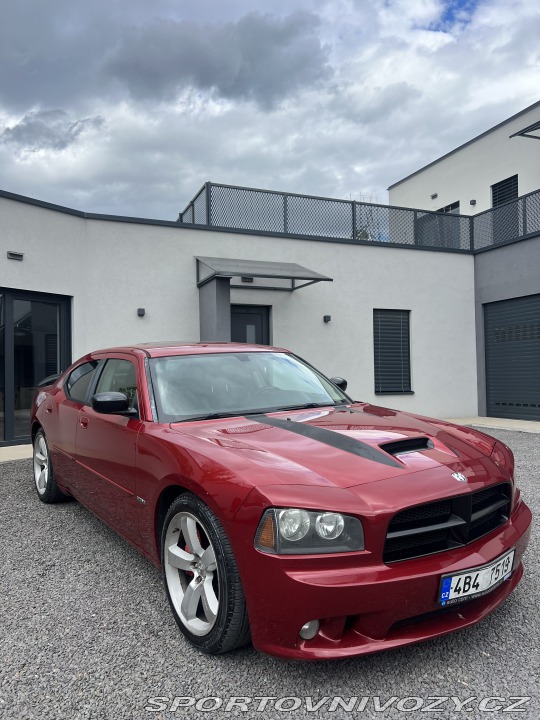 Dodge Charger 6.1 SRT-8 2006