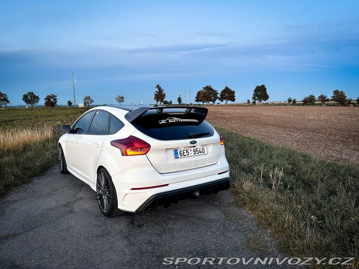 Ford Focus RS 2016