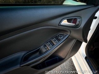 Ford Focus RS  2016