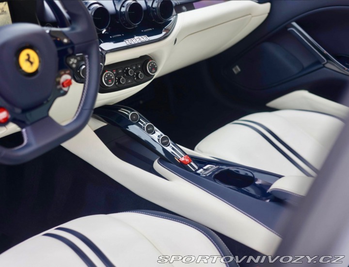 Ferrari F12berlinetta 6.3 V12 | Extracampionar 2015
