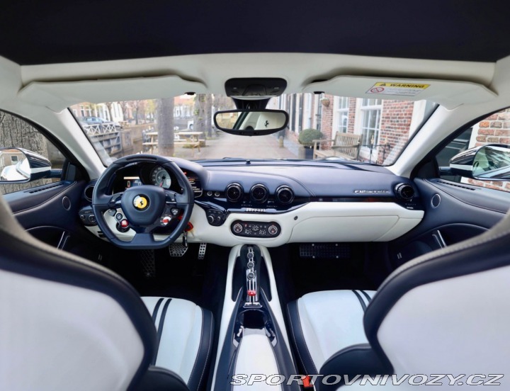 Ferrari F12berlinetta 6.3 V12 | Extracampionar 2015