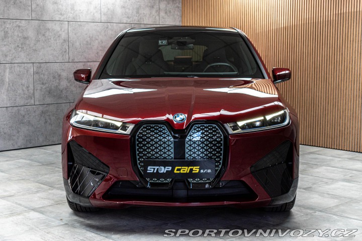 BMW iX xD40 ZÁRUKA 4roky*TAŽNÉ*P 2023