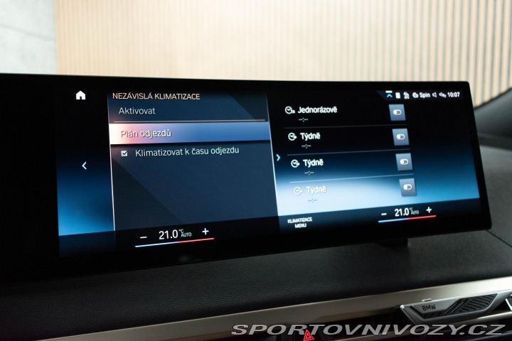 BMW iX xD40 ZÁRUKA 4roky*TAŽNÉ*P 2023