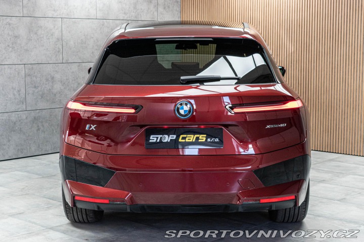 BMW iX xDrive40 ZÁRUKA 4roky*TAŽ 2023