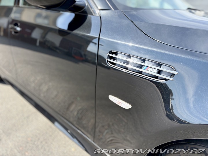 BMW M5 E60 2006