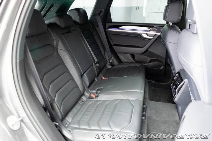 Volkswagen Ostatní modely Touareg 3.0d EXCLUSIVE*RLINE*TAŽN 2023