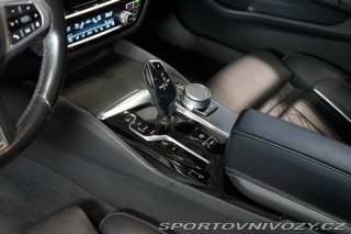 BMW 5 M550i*xDRIVE*TAŽ*360*H/K* 2022