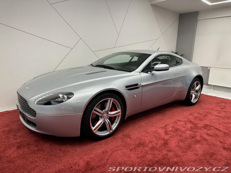 Aston Martin V8 Vantage MANUAL*PLNÁ SERV.