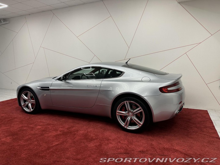 Aston Martin V8 Vantage MANUAL*PLNÁ SERV. 2006