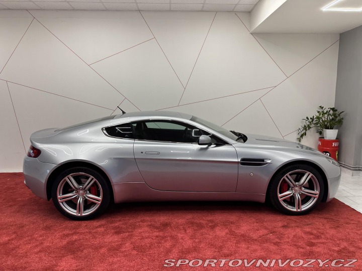 Aston Martin V8 Vantage MANUAL*PLNÁ SERV. 2006