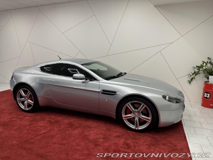 Aston Martin V8 Vantage MANUAL*PLNÁ SERV. 2006