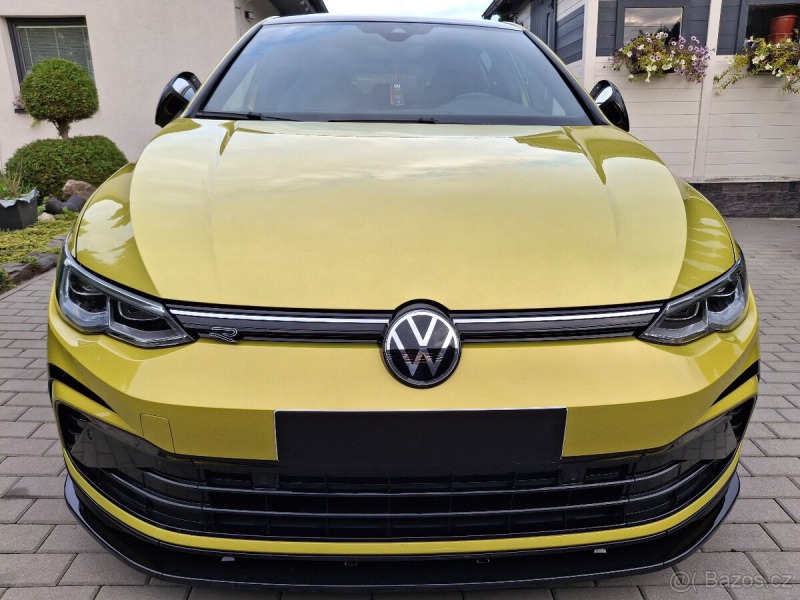 Volkswagen Golf VIII R-line