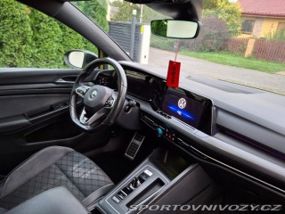 Volkswagen Golf VIII R-line 2021