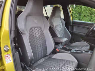 Volkswagen Golf VIII R-line 2021