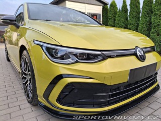 Volkswagen Golf VIII R-line 2021