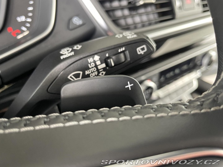 Audi SQ5 3,0TFSI 260kW*Webasto*Mat 2017