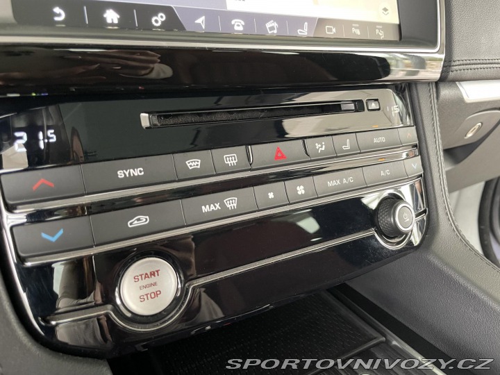 Jaguar F-Pace 30d AWD*221kW*Panorama*Ta 2017