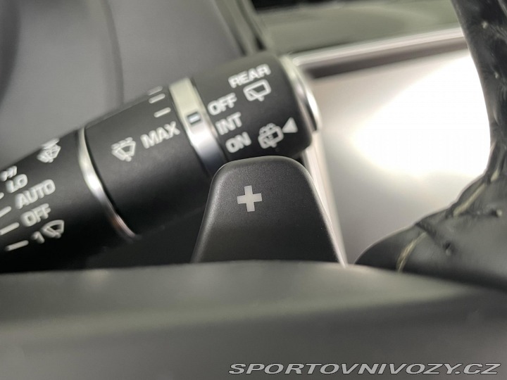Jaguar F-Pace 30d AWD*221kW*Panorama*Ta 2017