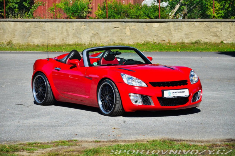 Opel GT 2.0 16V Turbo