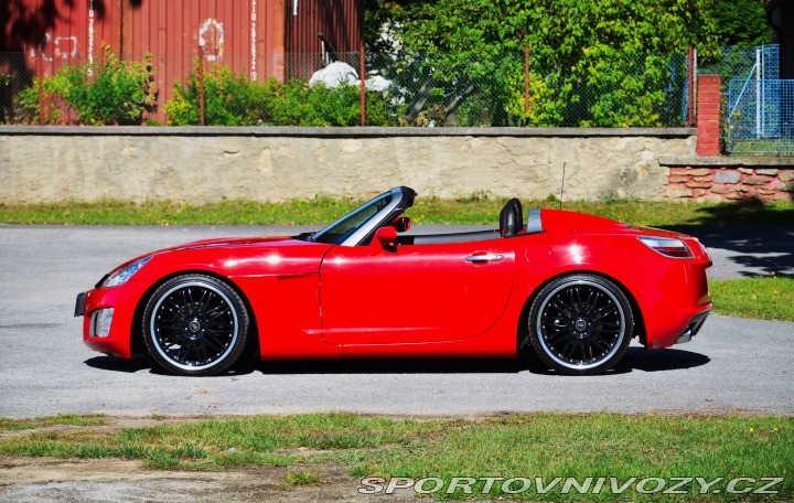 Opel GT 2.0 16V Turbo 2009