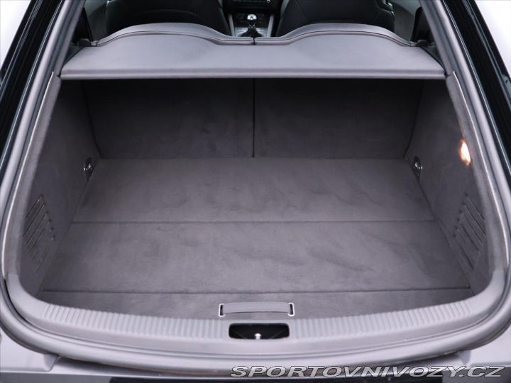 Audi TT 2,0 TFSI 147kW S-Line Xen 2010