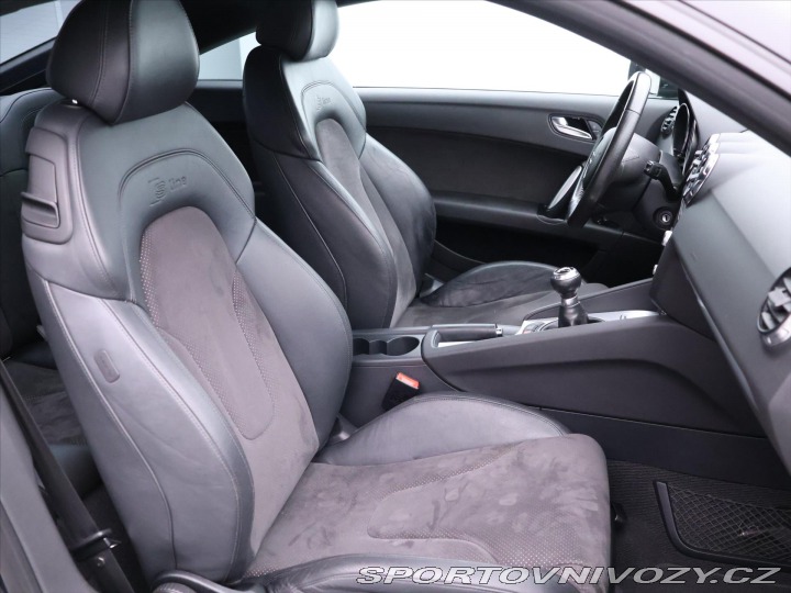 Audi TT 2,0 TFSI 147kW S-Line Xen 2010