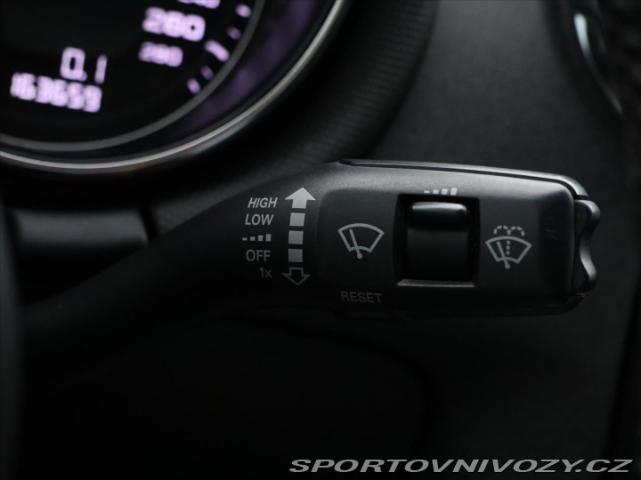 Audi TT 2,0 TFSI 147kW S-Line Xen 2010