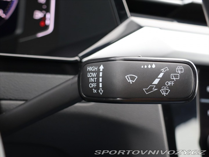 Volkswagen Arteon 2,0 TSI 206kW R-line DSG 2022