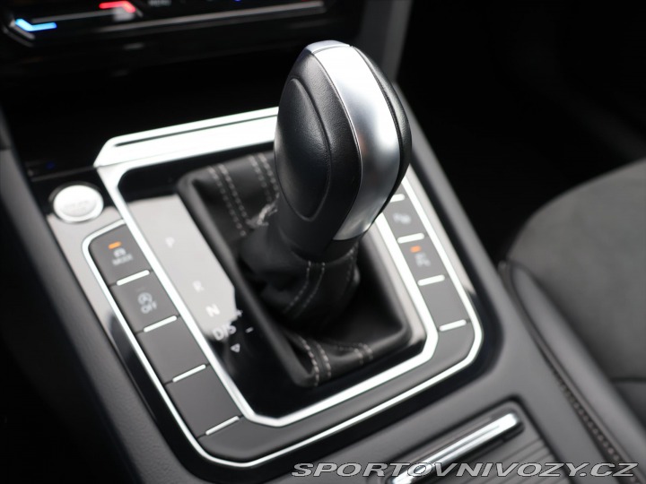 Volkswagen Arteon 2,0 TSI 206kW R-line DSG 2022