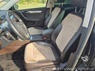 Volkswagen Ostatní modely Passat 2,0   TDI Blue Motion 2011