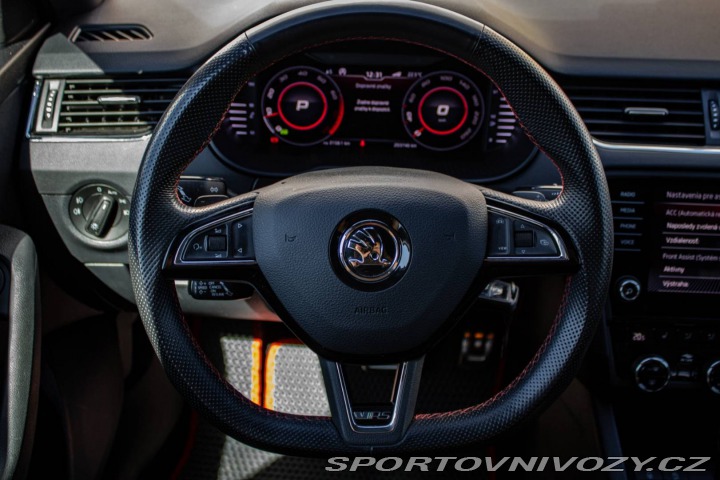 Škoda Octavia RS Combi 2019